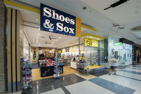 famous shoes eastgardens